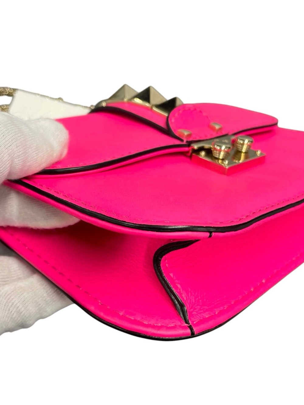 Valentino Garavani Hot Pink Studded Leather Crossbody Bag - Picture 7 of 11